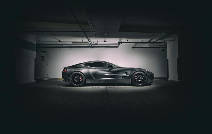  Aston Martin One-77 by Q 2011 года  (фото 7 из 44)